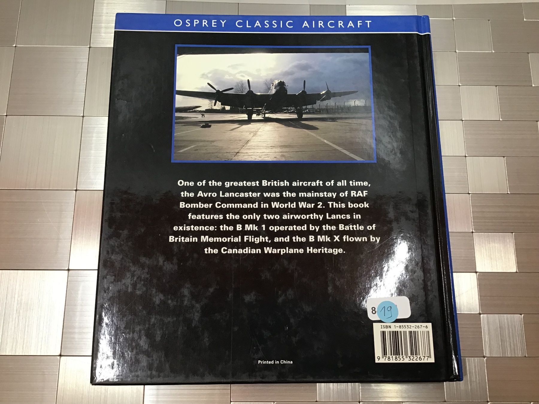 Bücher: LANCASTER A BOMBING LEGEND – Gebraucht aus Männedorf von Spezial-Modelle 2