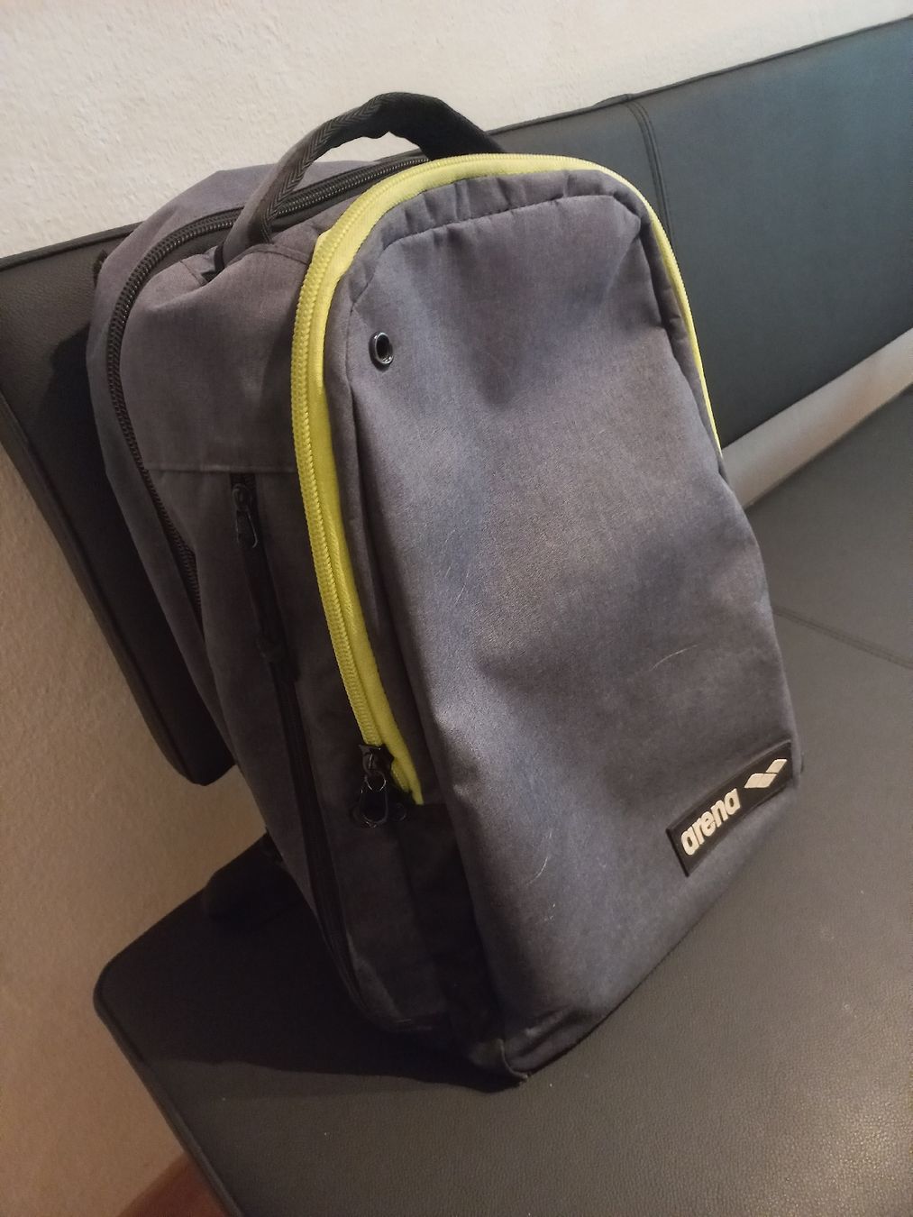 Arena Zaini: SCHÖNER ARENA RUCKSACK – Usato da Embrach venduto da avesi