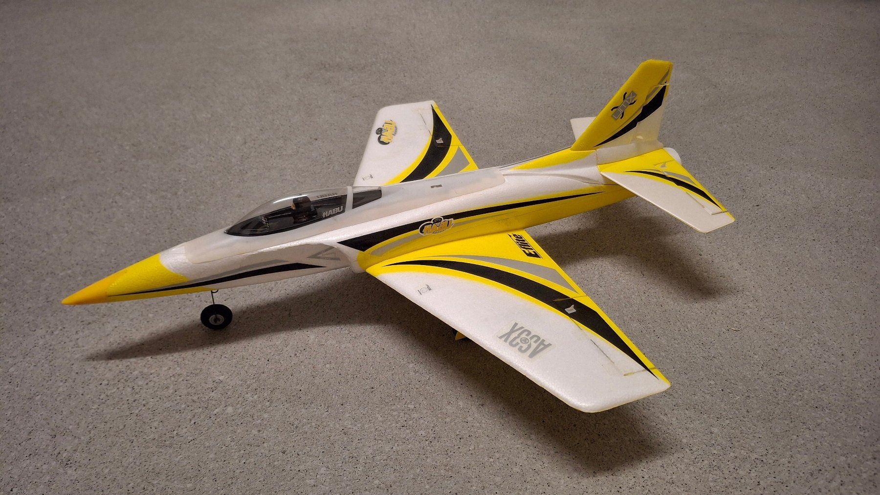 E-Flite RC Modellbau: HABU Jet 180 DF – Neu und originalverpackt aus Rafz von Tasmaniette