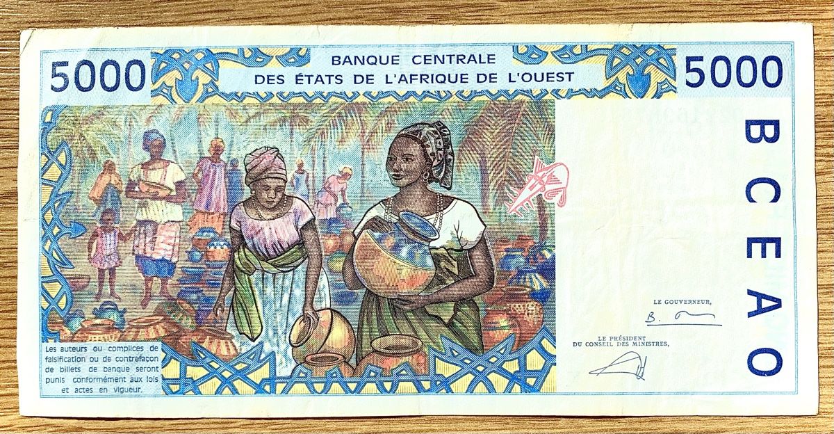 Banconote: 5000 Francs Senegal 1995!!! – Usato da Oberentfelden venduto da NunoLouro 1