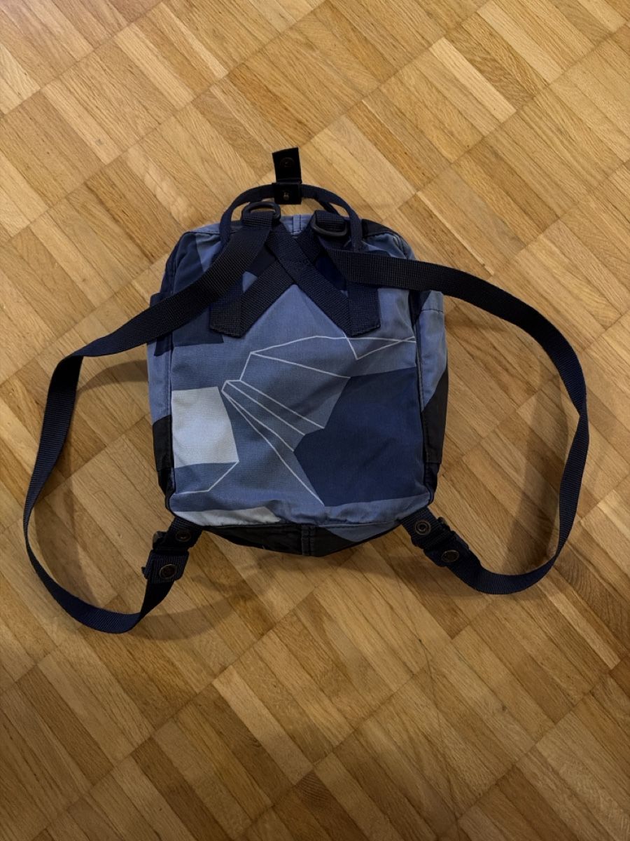 Fjällräven Zaini: Fjallräven Kanken Rucksack  – Usato da Sisseln AG venduto da Gommibaerli87 2