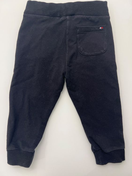 Tommy Hilfiger Lotti & Set di vestiti: Tommy Hilfiger Essential Set - Sweatshirt Jogginghose, Gr 80 – Usato da Sennhof venduto da Dealmonster 5