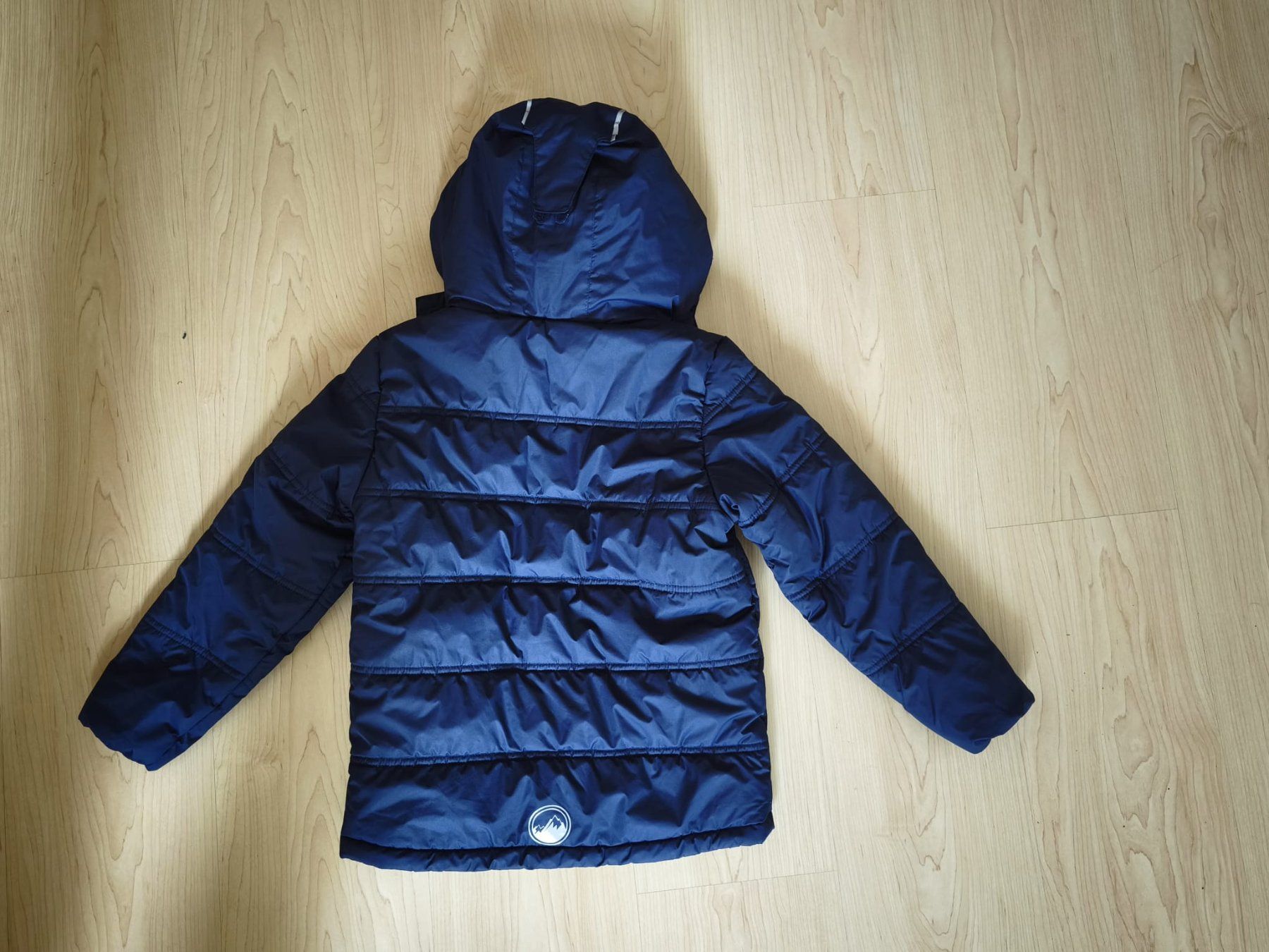 C&A Giacche & Cappotti: Jungen Winterjacke C&A blau Gr 128 – Nuovo (secondo la descrizione) da Münchenstein venduto da sterni_0813 1
