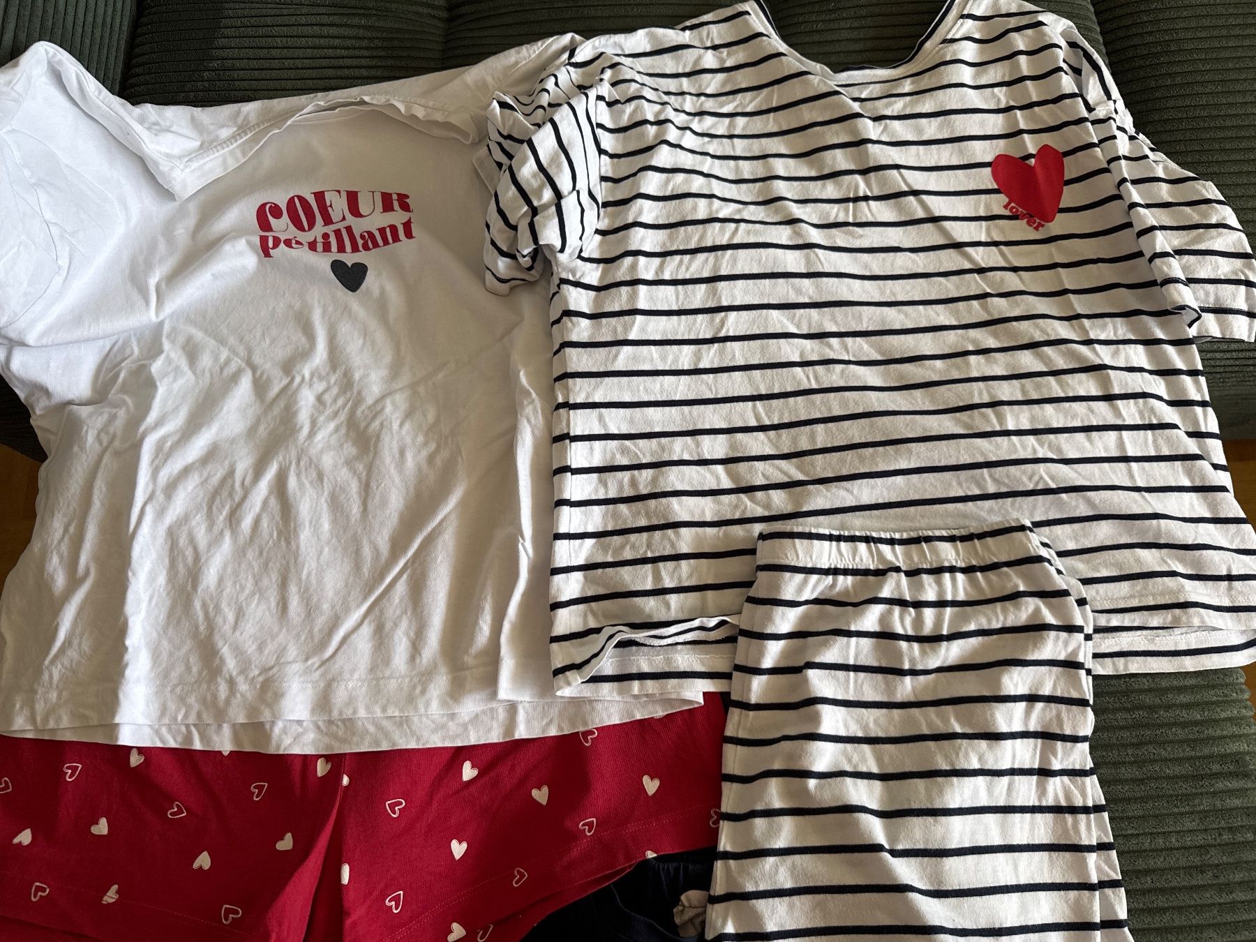 Negligees & Pyjamas: 4 Sommer Pyjamas – Gebraucht aus birsfelden von Giuseppe70 2