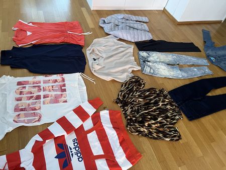 Kleiderpaket Damen-Kleidung Marken Mix Grösse S/M