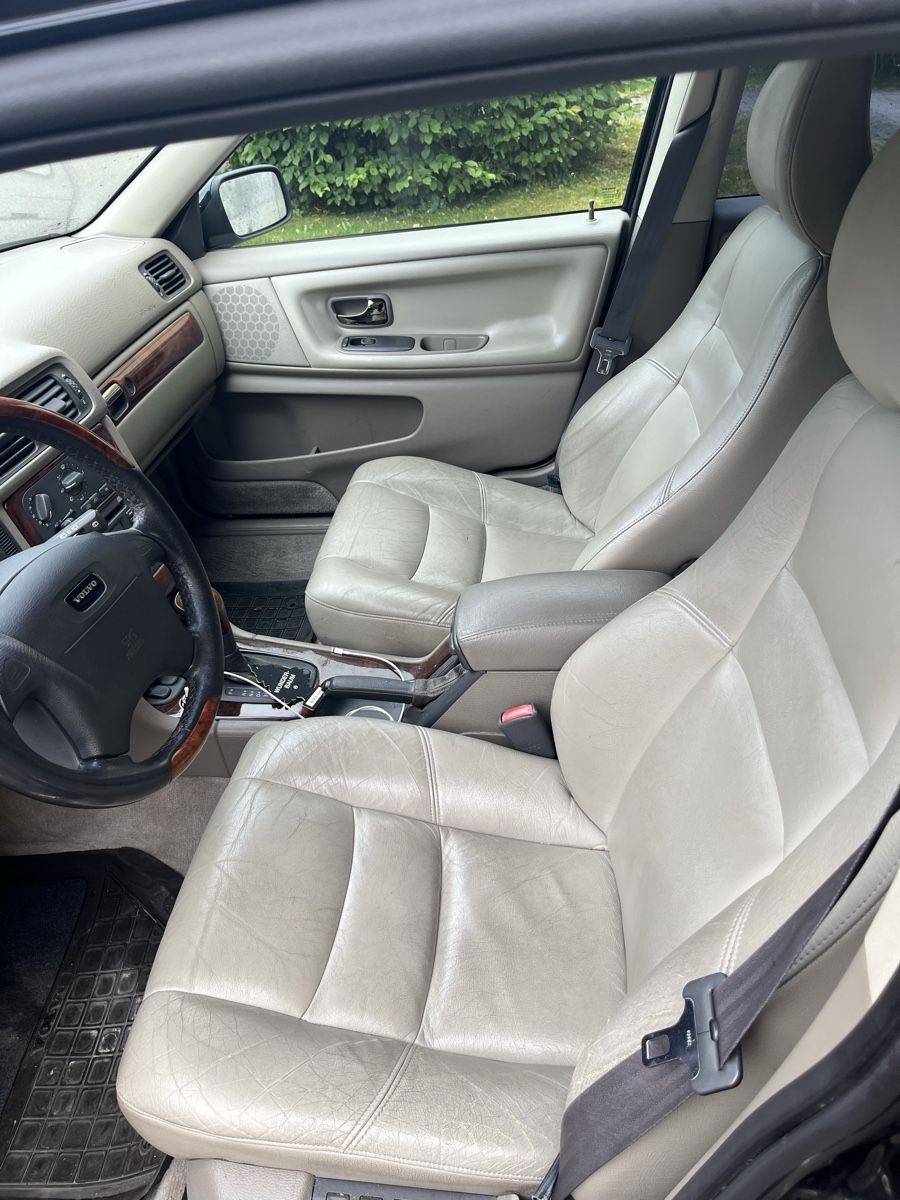 Volvo Automobili: Volvo V70 2.5 LPT – Usato da Ipsach venduto da Panzer85 5