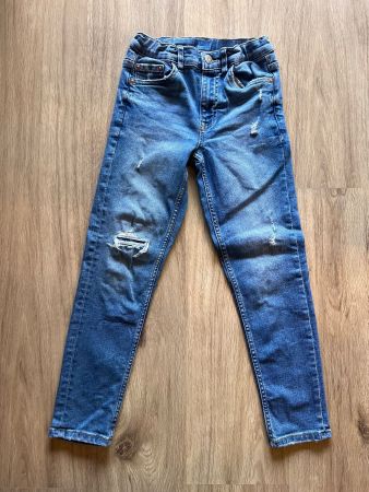 Jeans für Jungen. Grösse 134. Länge ist ca 78 cm