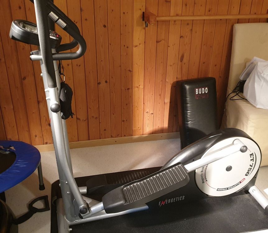 Et 750 elliptical strider hot sale