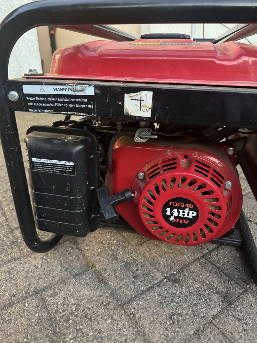 Generatori di corrente: Benzin Notstrom Generator Stromerzeuger ab 1.- – Usato da Leuggern venduto da Darwin016 5