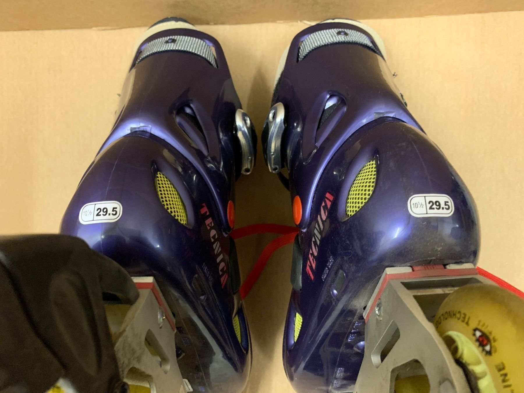 Pattini in linea & Pattini a rotelle: Inlineskates mit Tasche und Schutz – Usato da Eschlikon TG venduto da ArtRec 6