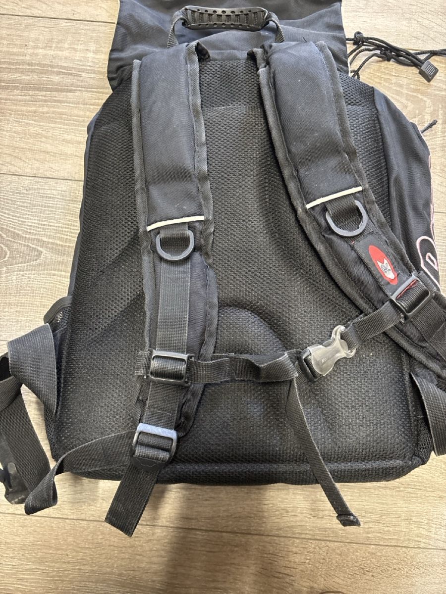 Racoon Zaini: Rucksack "Racoon" schwarz – Usato da Heiligkreuz (Mels) venduto da cor_k7yy 5