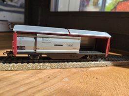 Märklin Güterwagen mit Schiebewänden und Schiebedach HO