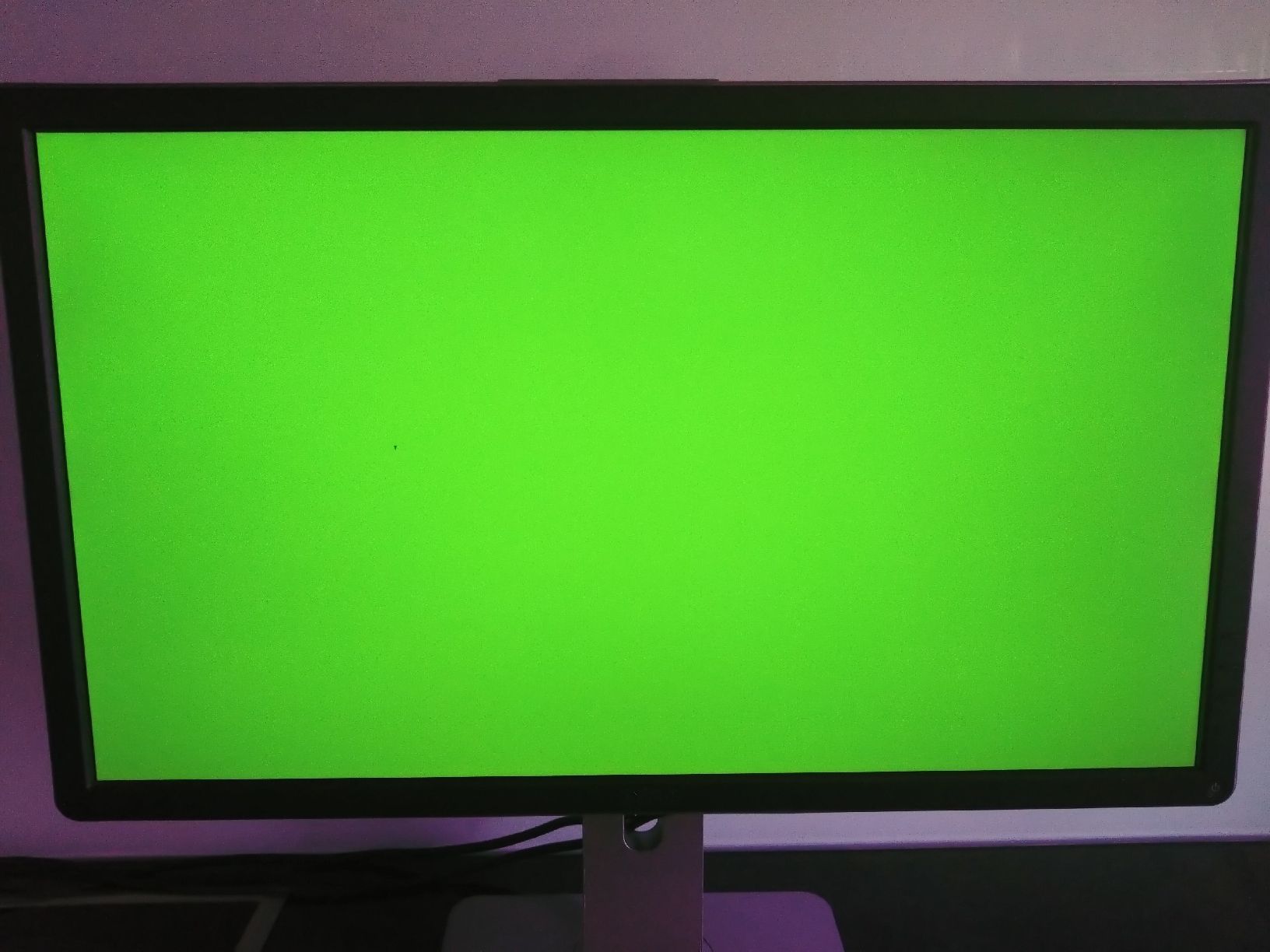 Dell Monitor: Dell P2415Q 4k (pixel defects) – Usato da Zürich venduto da StefanW087 9