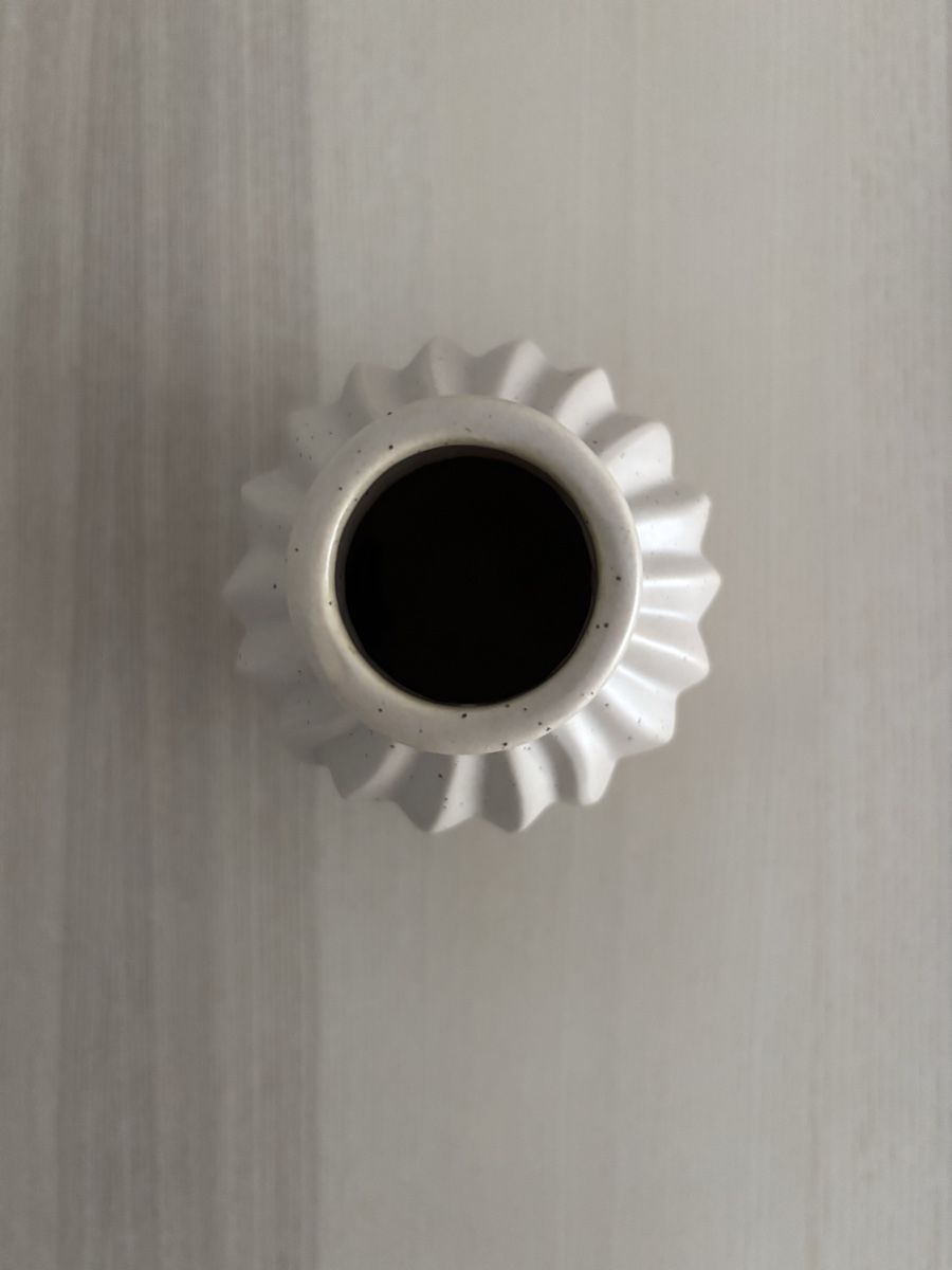 Vasi & Recipienti: Vase inkl. Kunstblumen – Usato da Winterthur venduto da leimaj 2