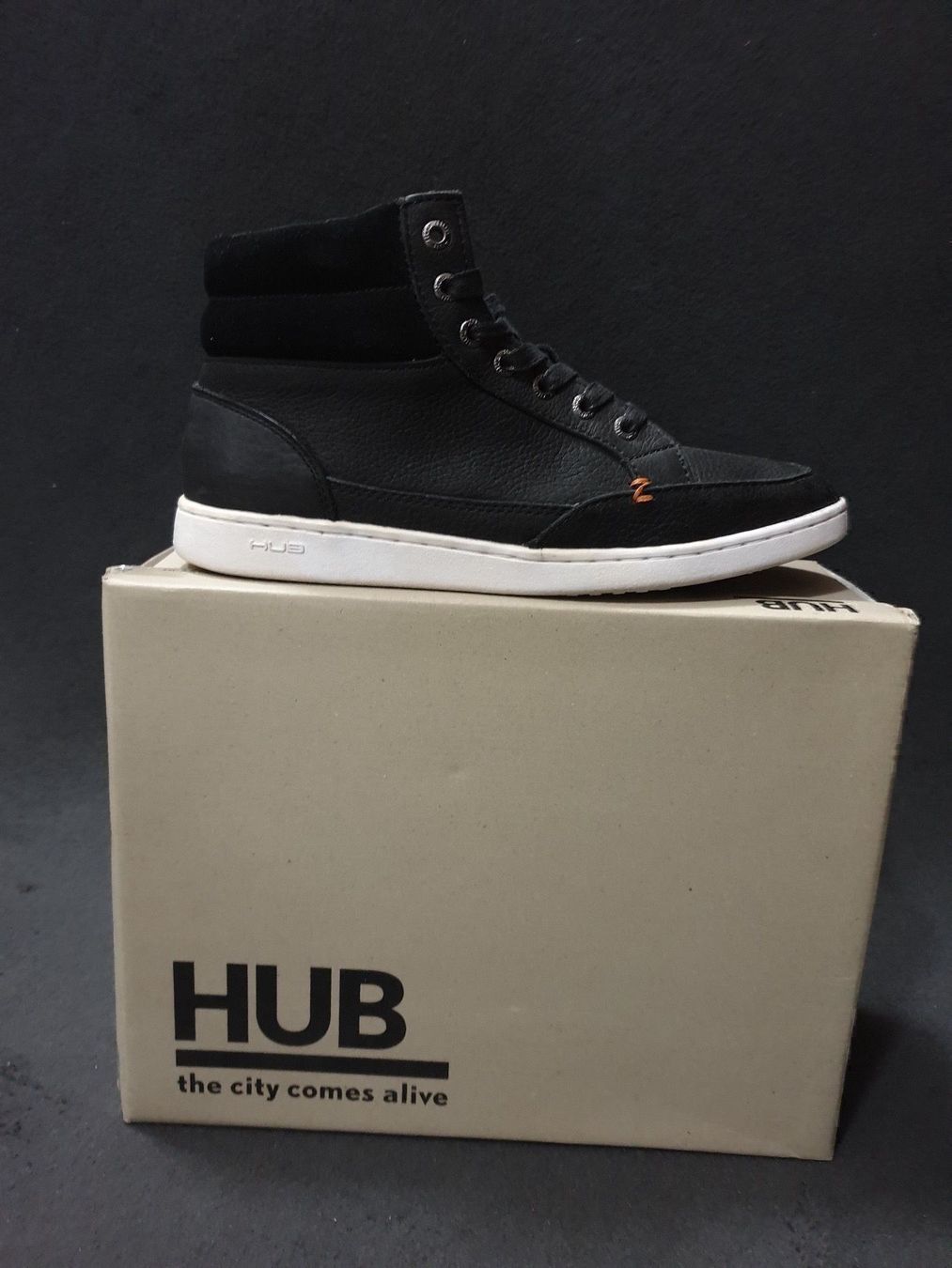 Herrenschuhe: HUB MARK L    BLACK-WHITE       Gr. 41 – Neu und originalverpackt aus Zürich von LIQUIDATOR.CP