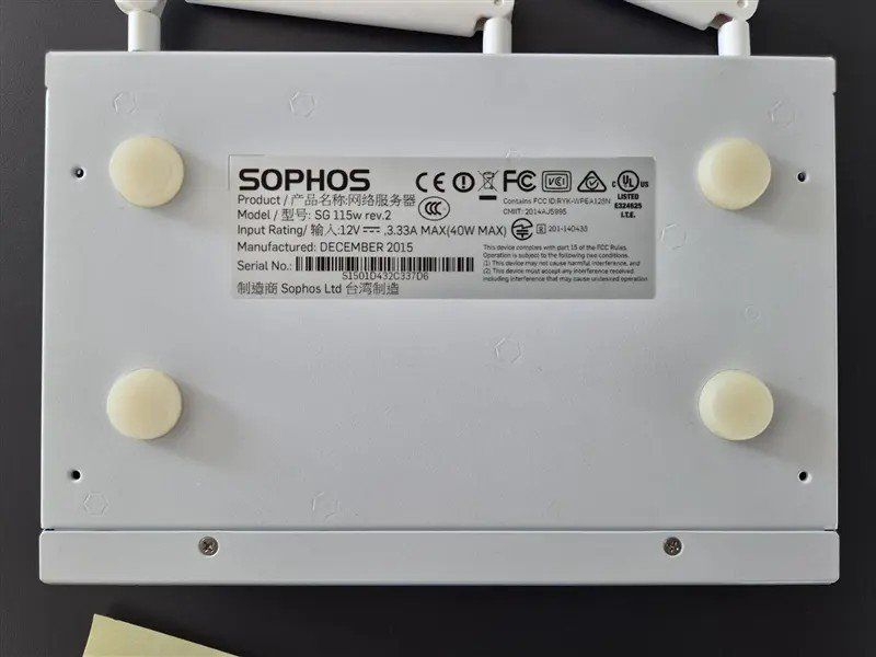 Sophos Firewall: Sophos SG 115w rev.2 – Usato da Zürich venduto da lau_5qcm