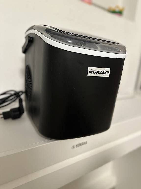 Tutte le macchine: Machine à glaçons Tectake Artic noir – Usato da Epalinges venduto da SwissBusker 1