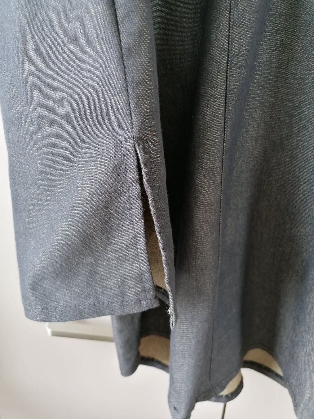 Camicette: Graue Bluse mit Swarovski Steinen 50 – Usato da Wallisellen venduto da Muggeli1970 3