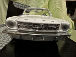 Ford Mustang Oldtimer classic Cabrio v8
