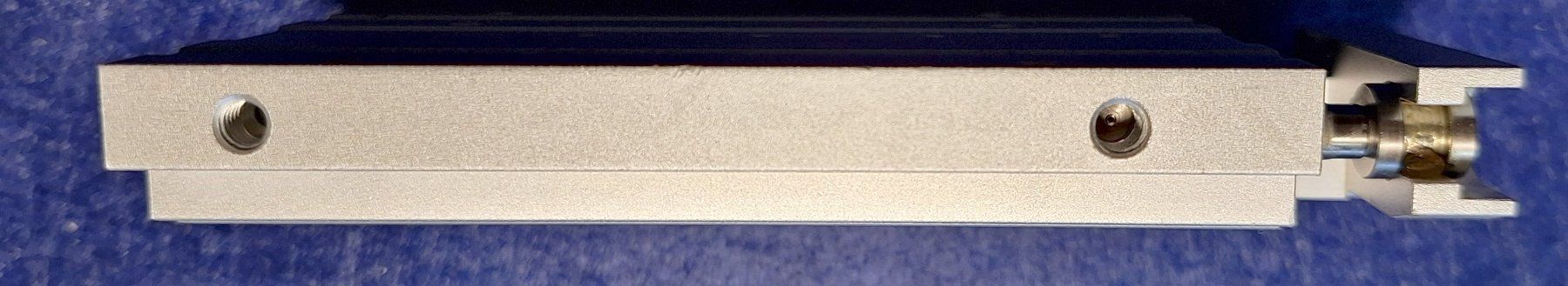 Altri prodotti elettronici: SMC MXF12-50 – Usato da Bussy FR venduto da 023 5