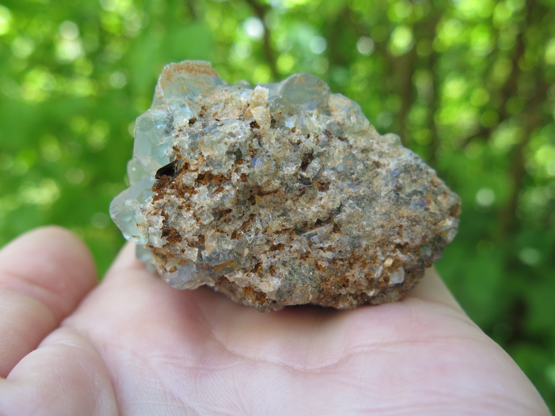 Minéraux & Lithothérapie: Fluorit Stufe von Namibia – D'occasion à Schaffhausen par Yamakana51L8736OQ8 5