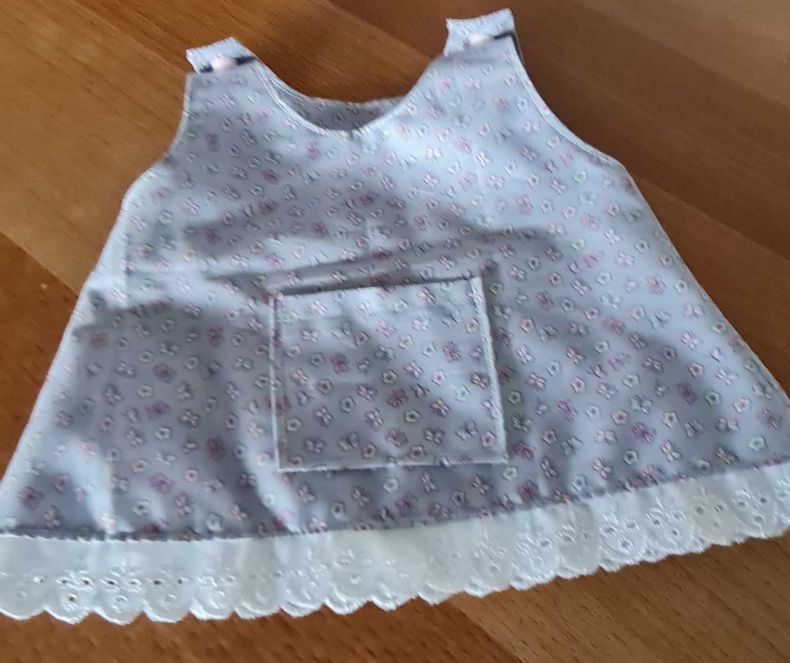 Puppen: Röckli gr 36-37 – Neu (gemäss Beschreibung) aus Muttenz von Moner 2