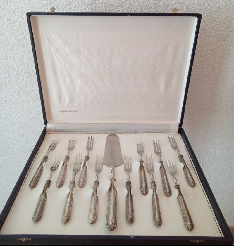 Couverts: Fourchettes à dessert en argent 800 – D'occasion à St-Sulpice VD par mar_th8v