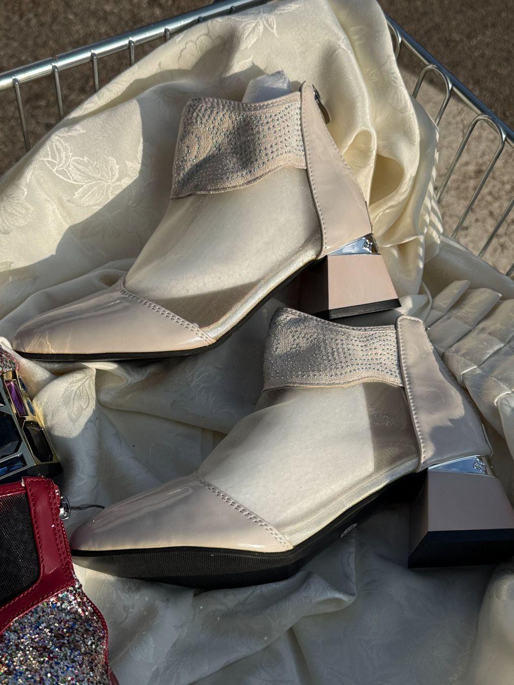 Scarpe da donna: Damen- oder Mädchenschuhe Größe 35 - NEU UNBENUTZT – Nuovo e nell'imballaggio originale da Vacallo venduto da cri_229f 3