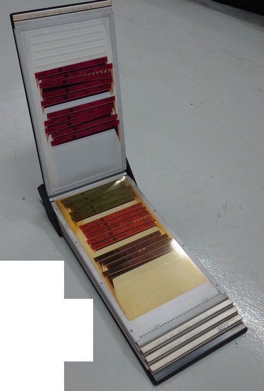 Altro in Decorazioni & Accessori: Microfiche Ständer / Halterung für 170 Microfiche Karten – Usato da Guntmadingen venduto da Repulse 3