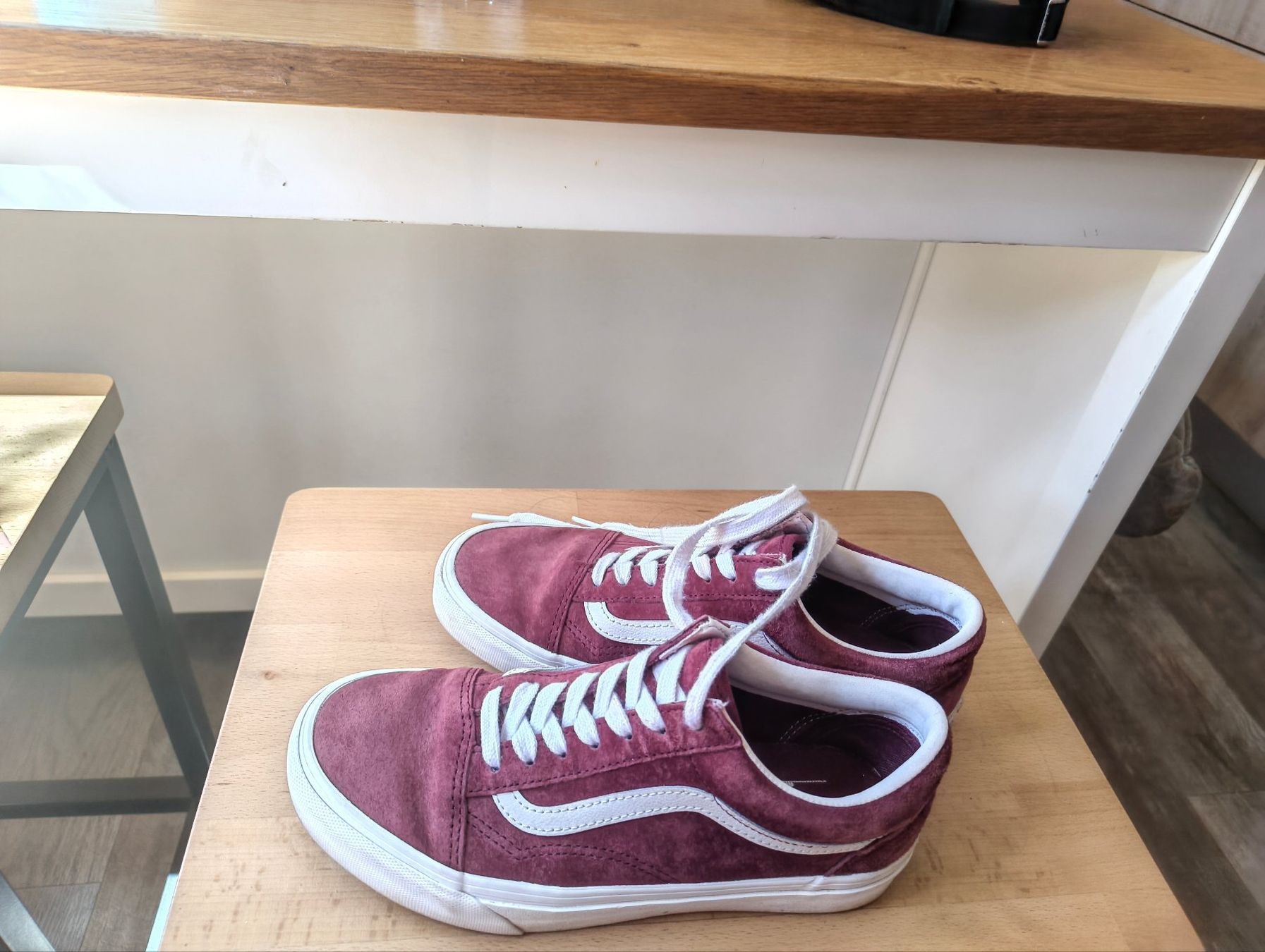 Vans Scarpe da donna: Vans en daim bordeaux 37 – Usato da Monthey venduto da maf_6mxz 1