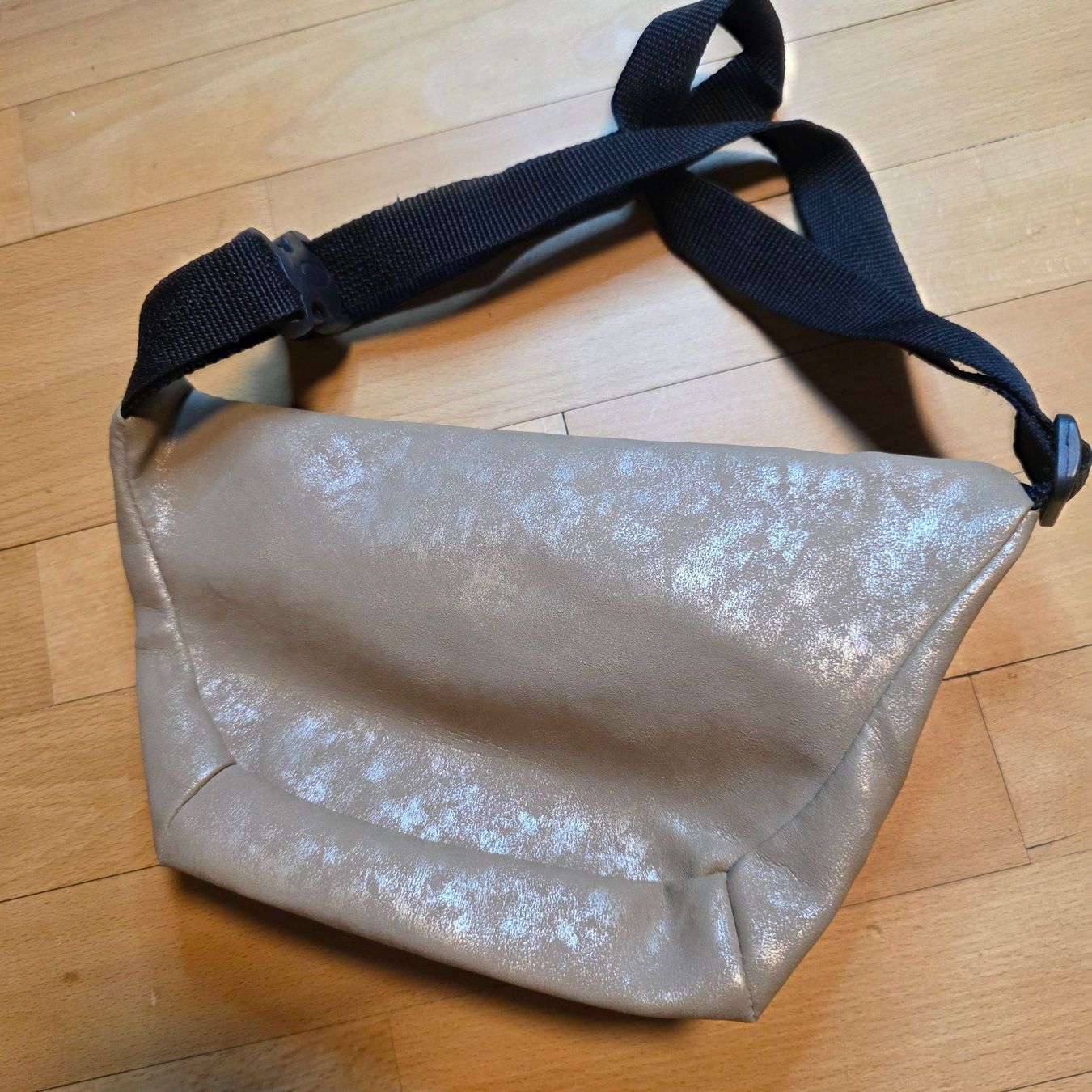 Fila Borse da donna: Fila Bauchtasche Gürteltasche – Usato da Wald ZH venduto da CapLux 5