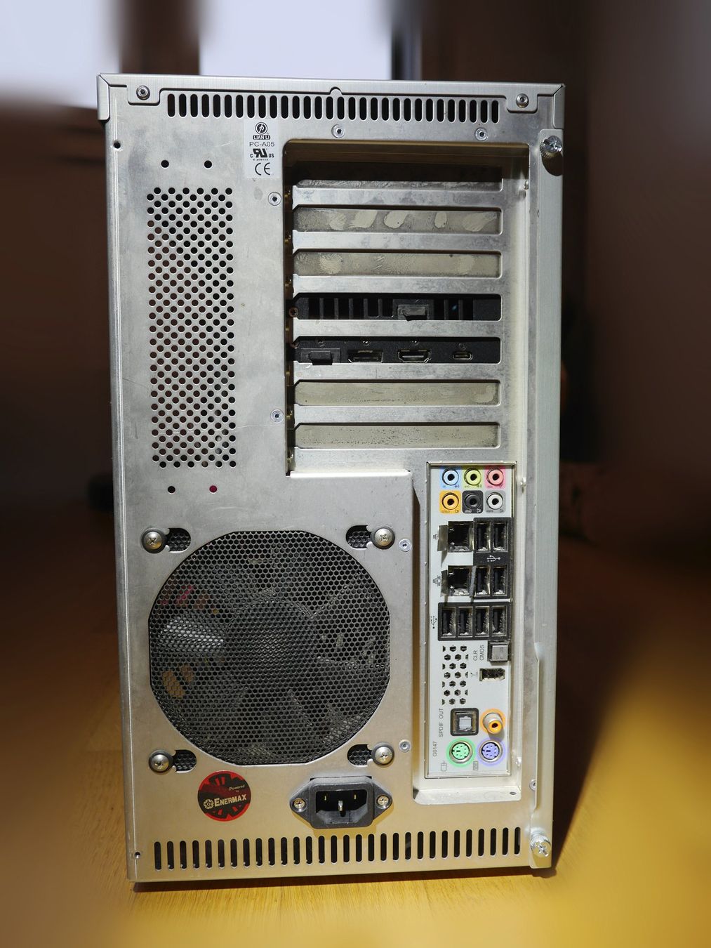PCs: Windows Kompatibler Midi Tower PC – D'occasion à Dietwil par deneb26 2