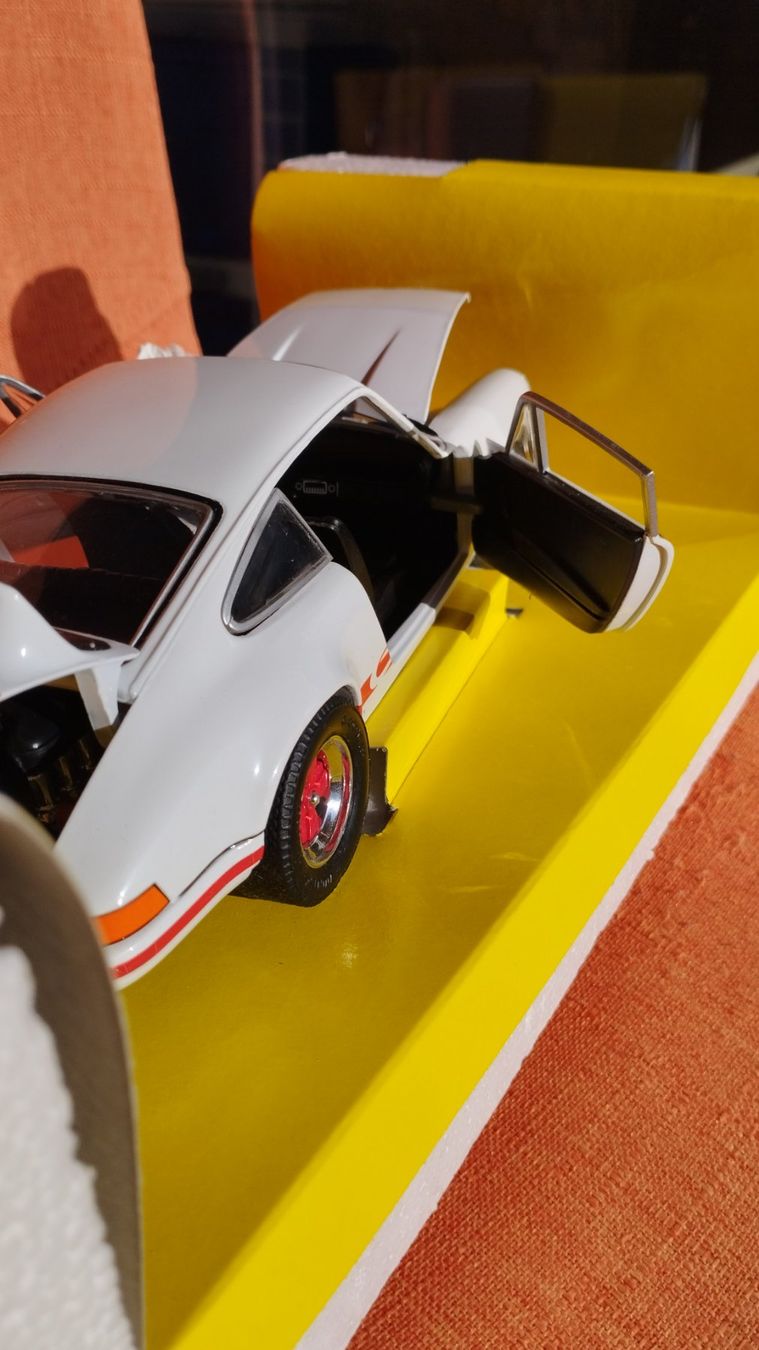 Jouef Modellini d'auto: Porsche 911 Carrera RS 2,7 1973 – Usato da Chur venduto da oriori 2