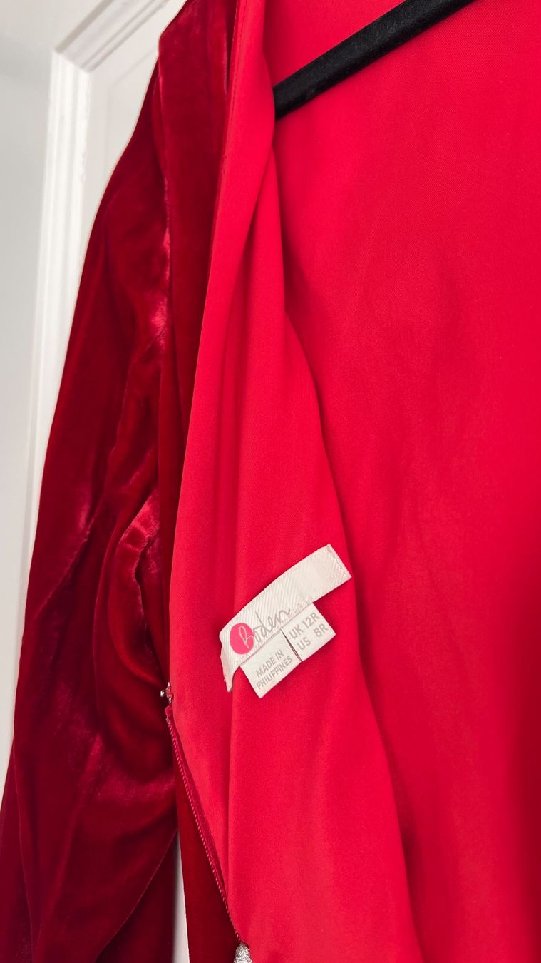 Vestiti: Red Velvet Dress – Usato da Corsier-sur-Vevey venduto da Kristina.Nova 2