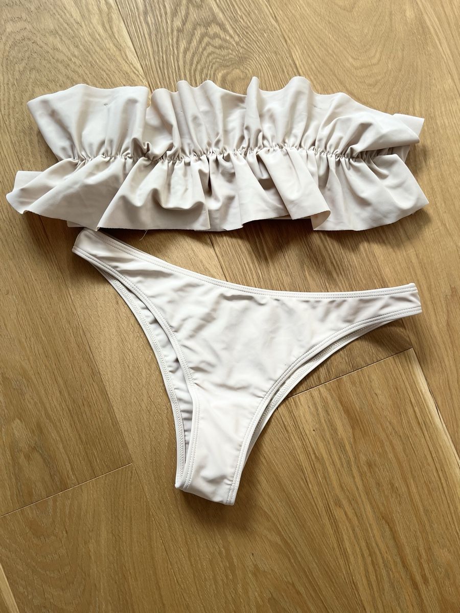 Badekleider & Bikinis: Badekleid – Neu und originalverpackt aus Dotzigen von White_Warrior 1