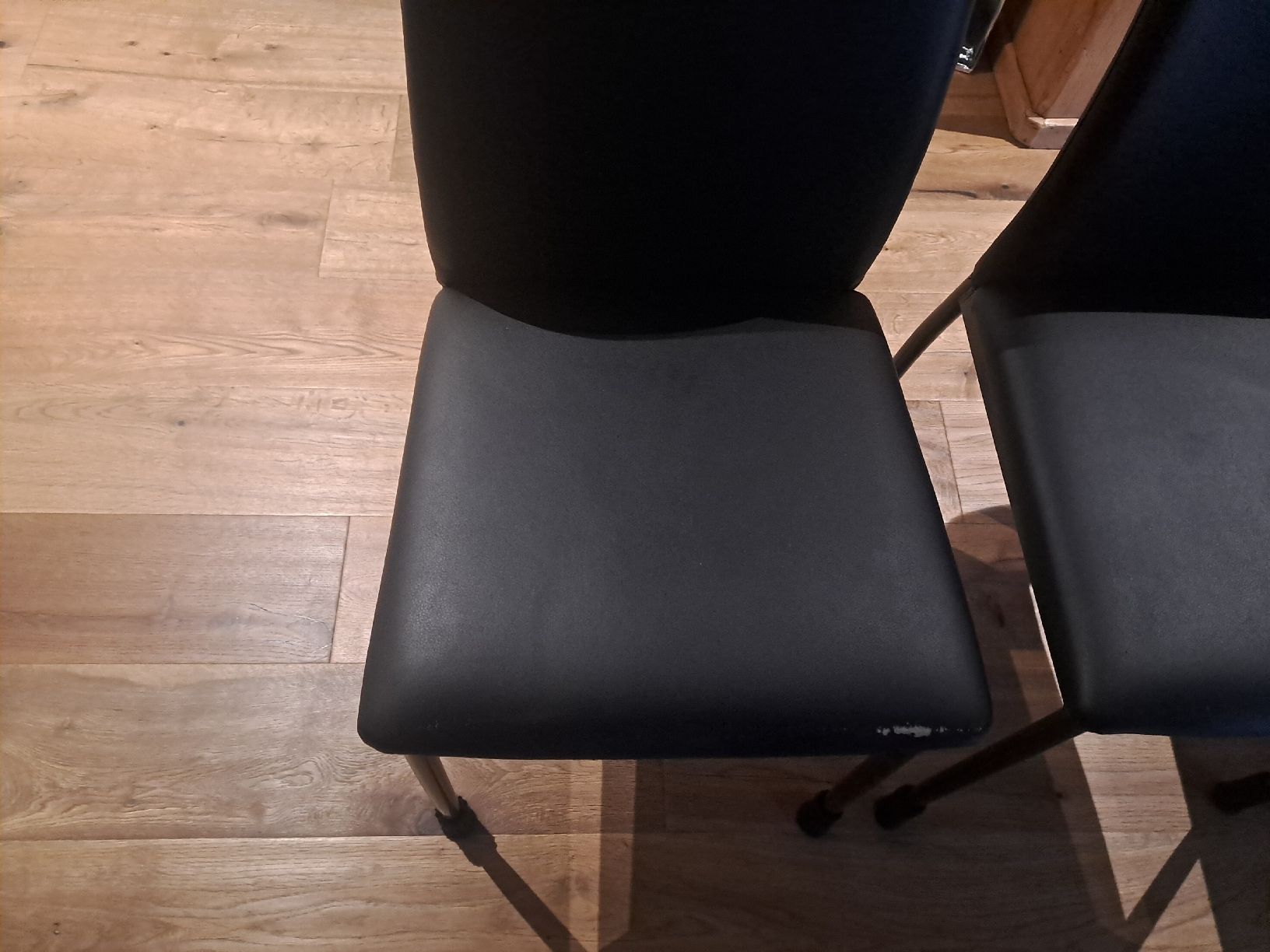 Pfister Chaises: Essstühle schwarz 6 Stück – D'occasion à Wauwil par iseli01