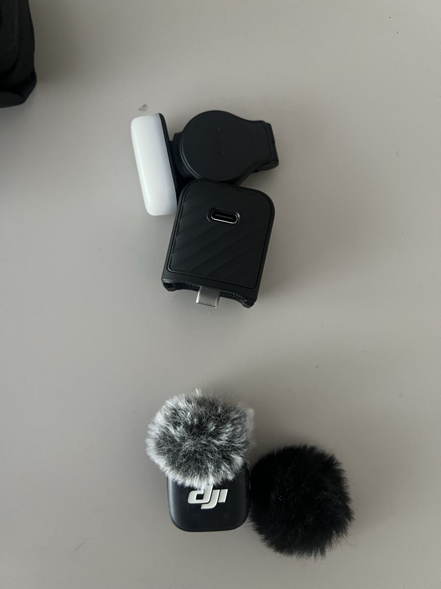 DJI Camcorder: DJI Osmo Pocket 4 + Zubehör – Gebraucht aus Suhr von Arya.e 2