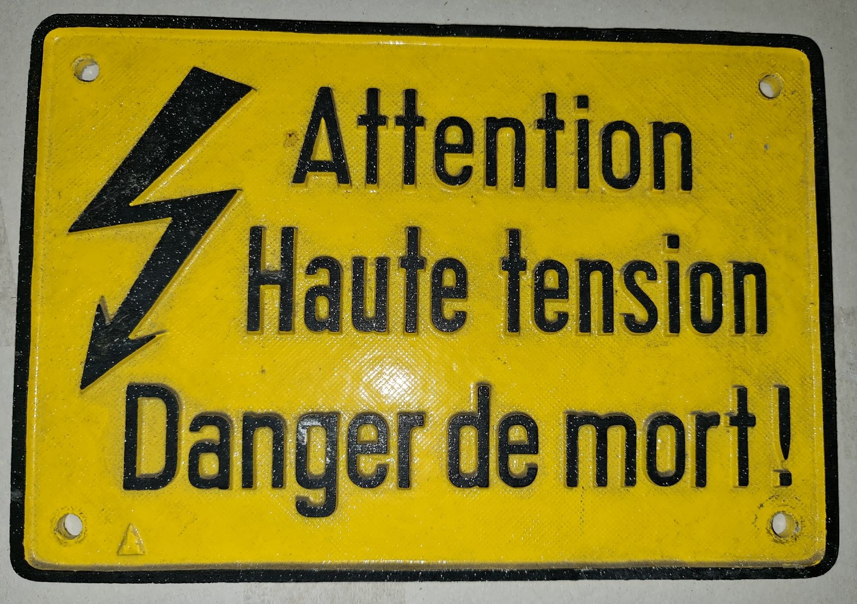 Insegne: plaque Haute Tension / danger de mort ! – Usato da Cortaillod venduto da signep 1