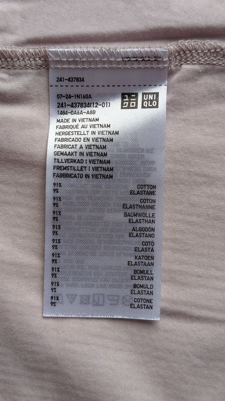 Top: UniQlo NEU Top Gr. M – Nuovo e nell'imballaggio originale da Thalwil venduto da kat_d85f 2