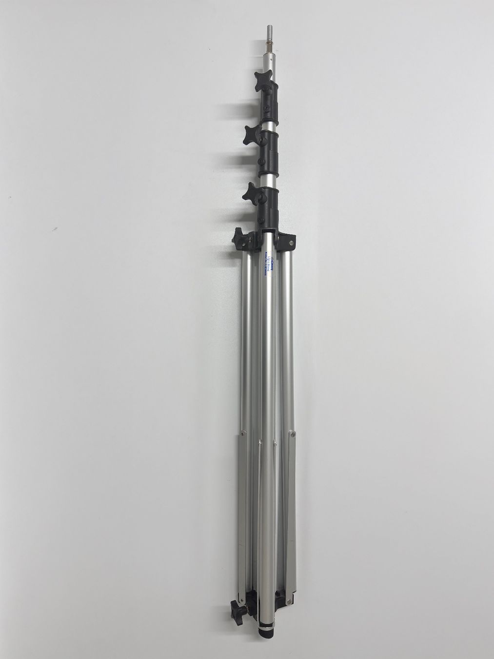 Treppiedi & Teste: Dörr Light Stand L-B3900G Lampenstativ – Usato da Glis venduto da qb5_k6jg