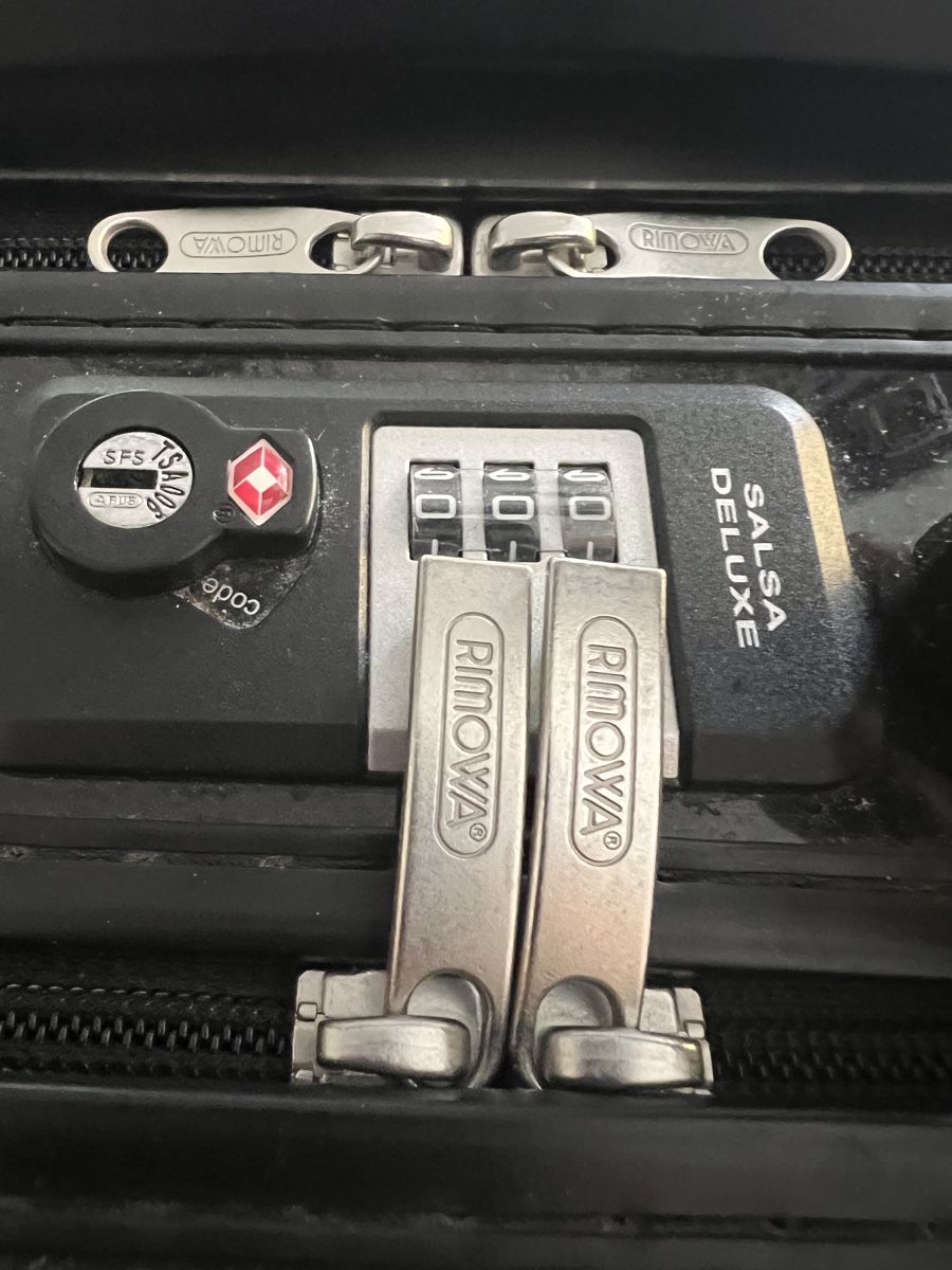 Rimowa Valigie: Rimowa Salsa Deluxe Kosmetikkoffer & Tragegurt – Nuovo (secondo la descrizione) da Bonaduz venduto da Malves10 2