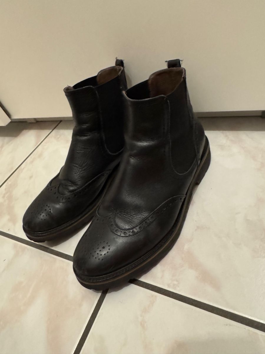 Chaussures hommes: Handgefertigte Lederstiefeletten Gr 40 – D'occasion à Sementina par RiccardoCo 1