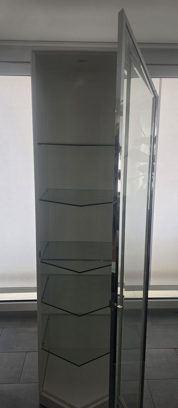 Vetrine: Vitrine mit Glastablaren, Glastür + Licht – Usato da Affoltern am Albis venduto da Benjamin_zh 1