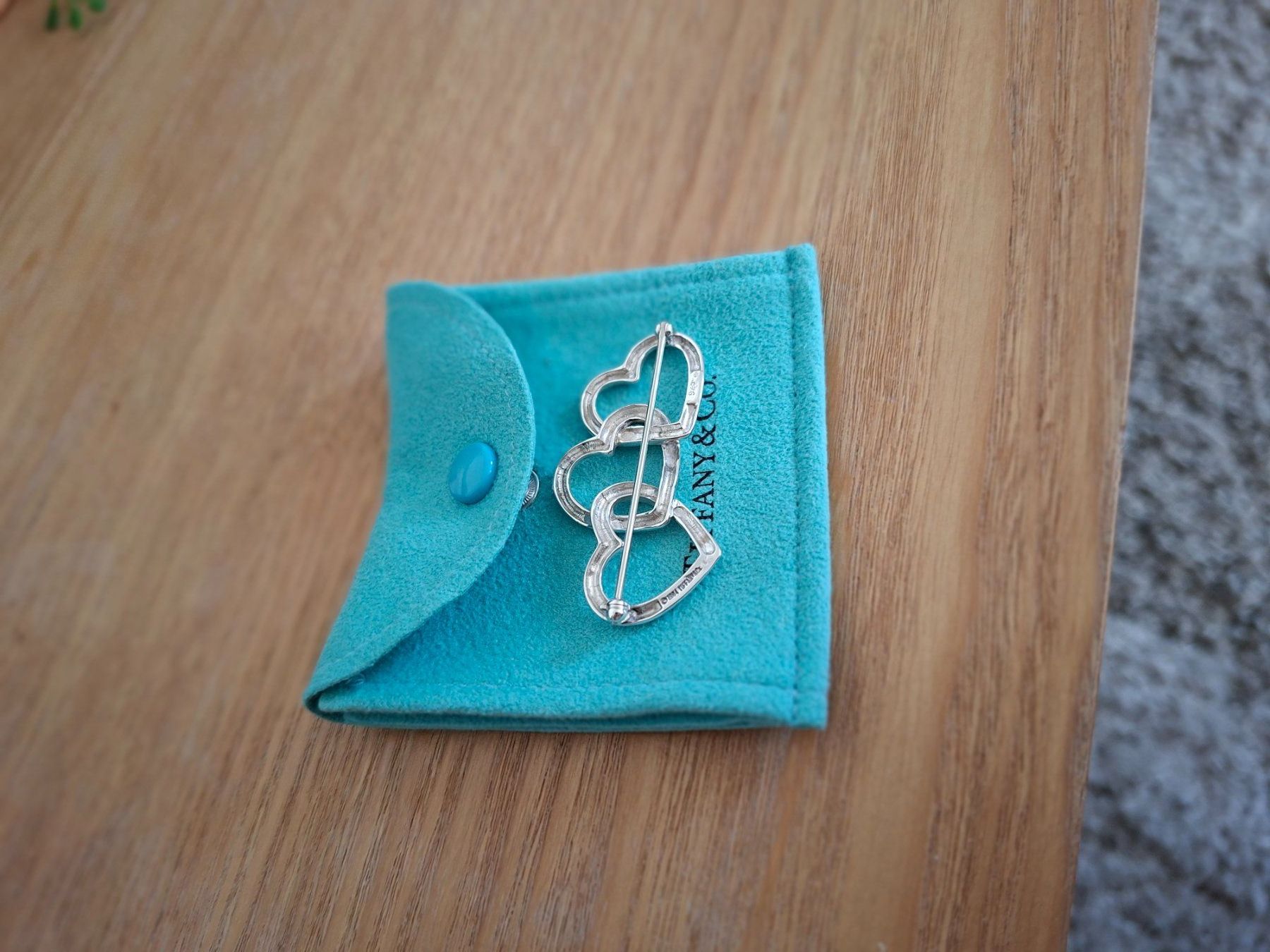 Tiffany & Co. Spille & Fermagli: TIFFANY&CO,Triple Heart Brosche/Brooch!! – Usato da Goldach venduto da mamakotzi 7