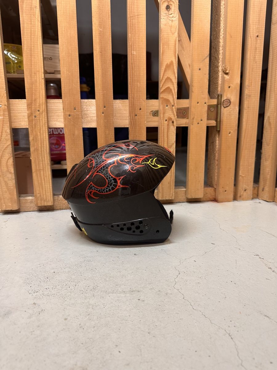Salomon Caschi: Kinder Skihelm – Usato da Muri AG venduto da and_fw2s 1