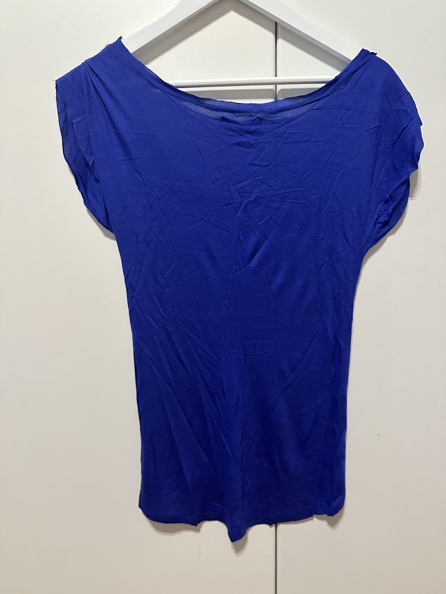 T-shirt: T-Shirt  – Usato da Volketswil venduto da ben_9s6x 2