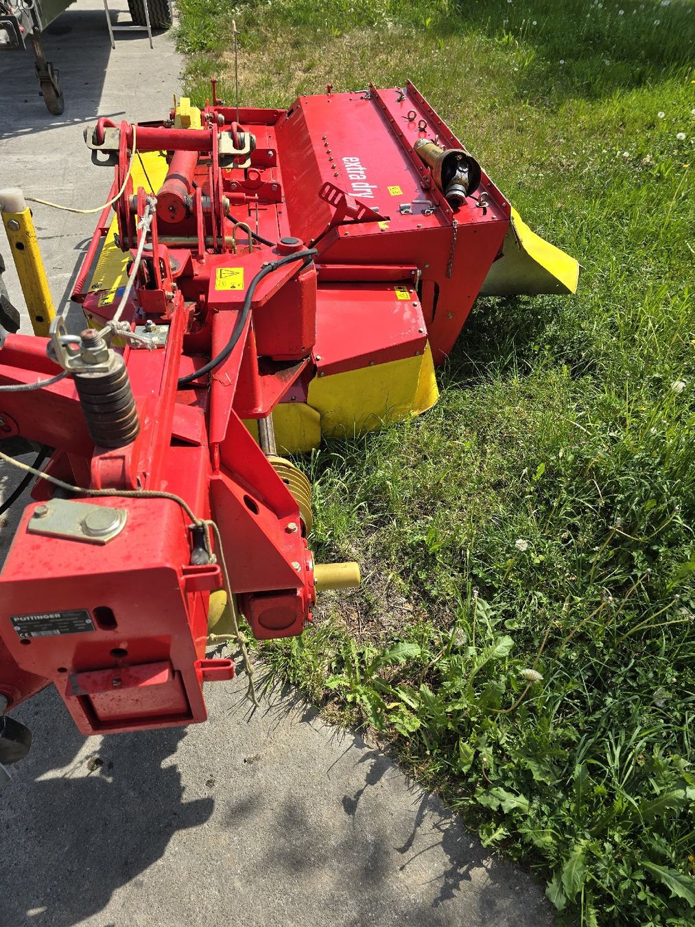 Tutte le macchine: Mähwerk Pöttinger 225 Nova Cat – Usato da Muri AG venduto da PM19