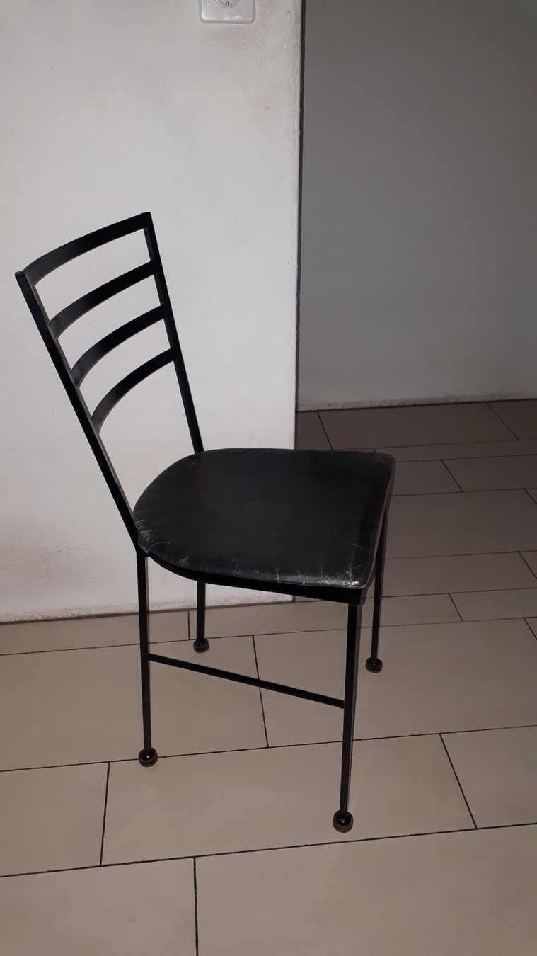 Sedie: 6 schwarze Design Metallstühle – Usato da Weiningen ZH venduto da Annakatharina 1