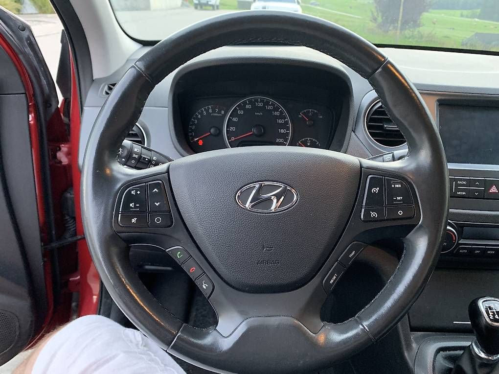 Automobili: Hyundai i10 1.2 – Usato da Villars-sur-Glâne venduto da Dejesusdavid 3