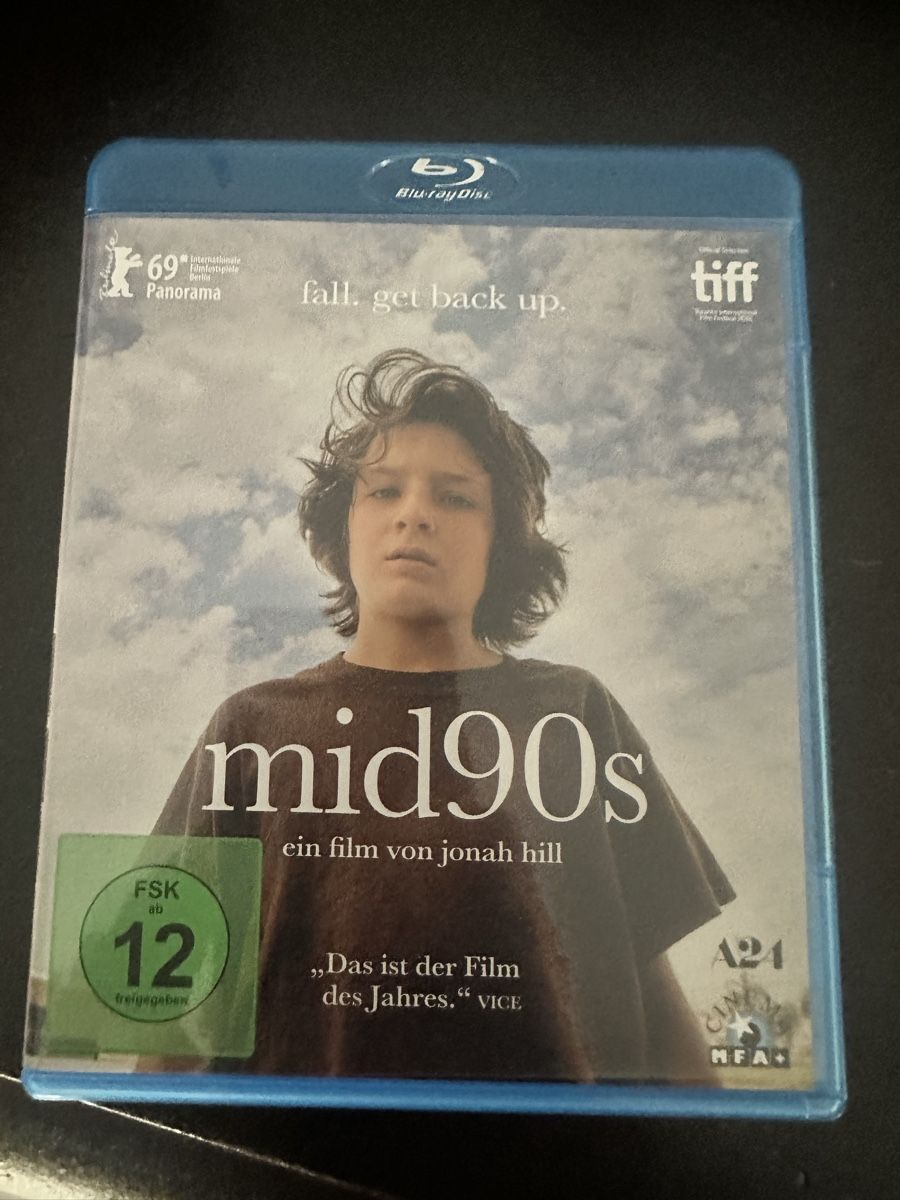 Tutti i DVDs: Mid 90 Blue Ray – Nuovo (secondo la descrizione) da Ringgenberg BE venduto da gemkeeper
